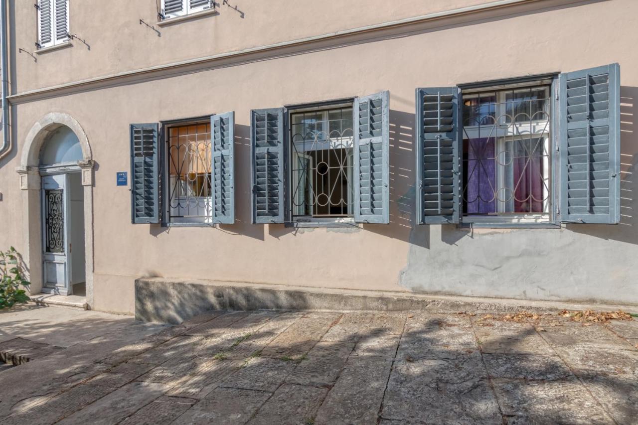 Apartment Ljube Pula Eksteriør billede